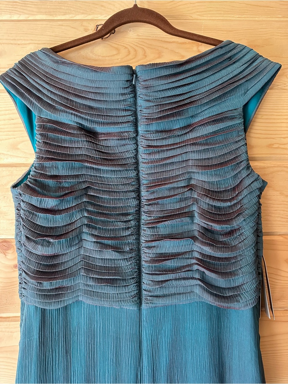 NWT Tadashi Shoji 100% Silk Iridescent Teal Pleated Crinkle Chiffon Dress 14 - Picture 8 of 15